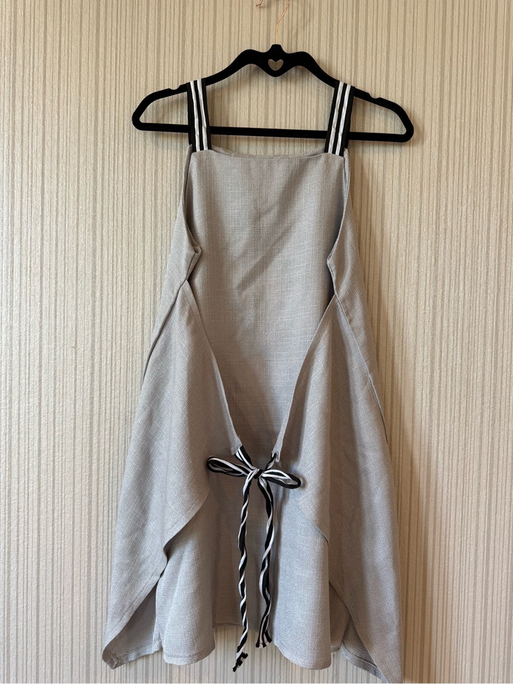 Asymmetrical grey Strappy Dress with Contrast Tie